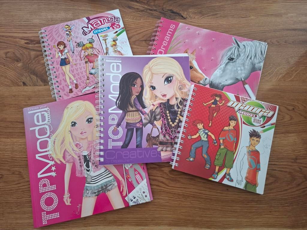 Tekenboeken kleurboeken topmodel horse dreams manga model, Ophalen