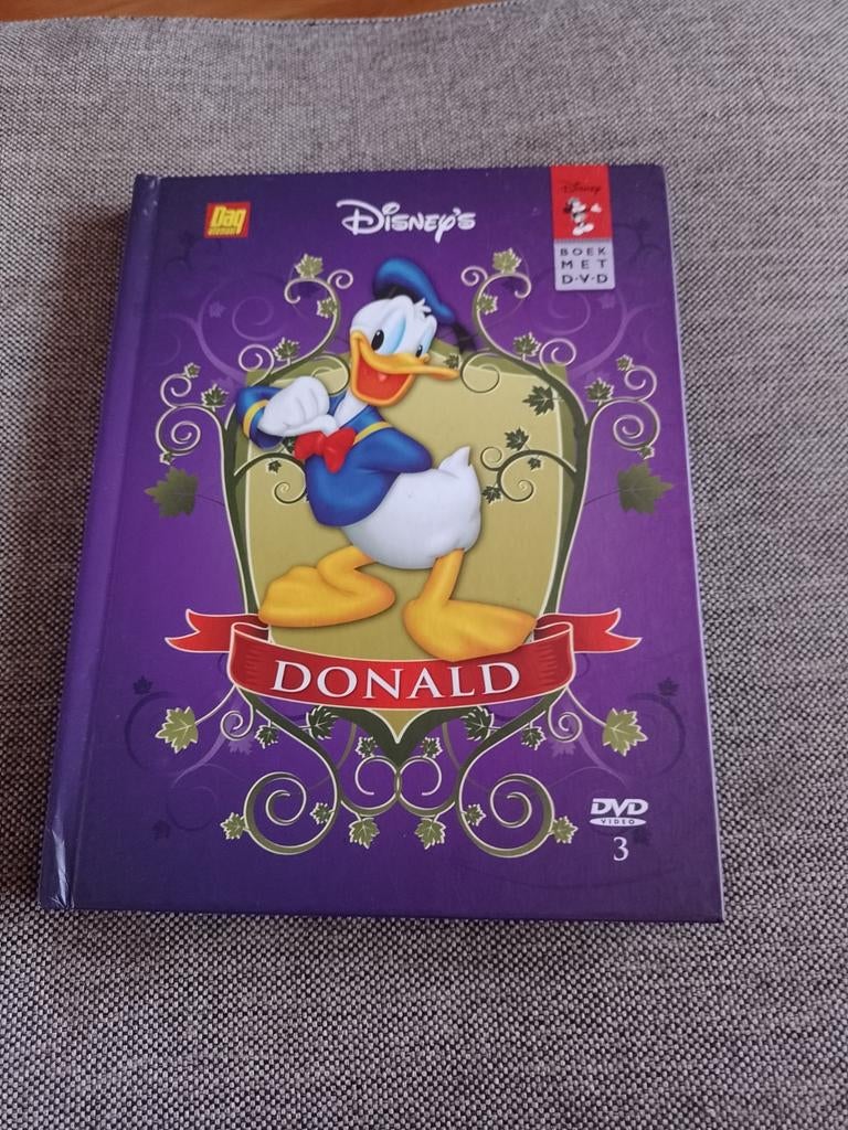 Walt Disney - Donald met een boekje, Boeken, Ophalen of Verzenden, Zo goed als nieuw, Walt Disney; Peter Smit