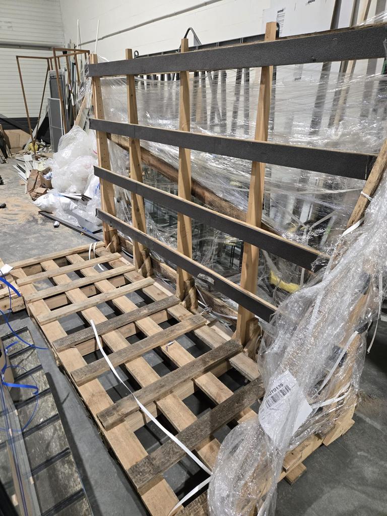Chevalet en bois a donner gratuitment, Ophalen