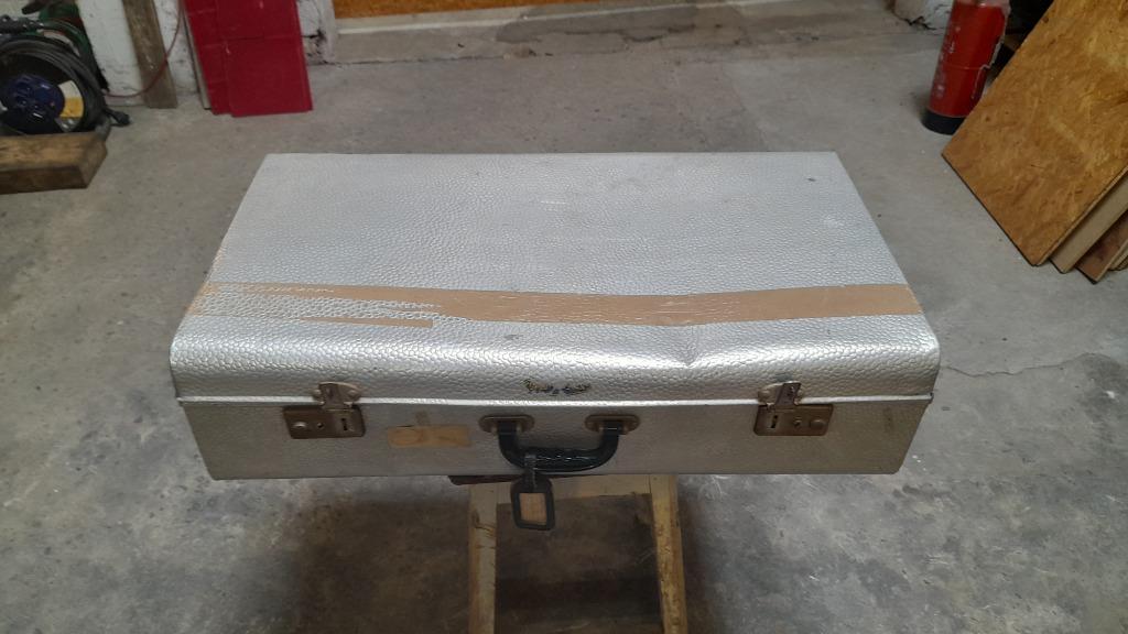 Vintage aluminium reiskoffer, Antiek en Kunst, Ophalen