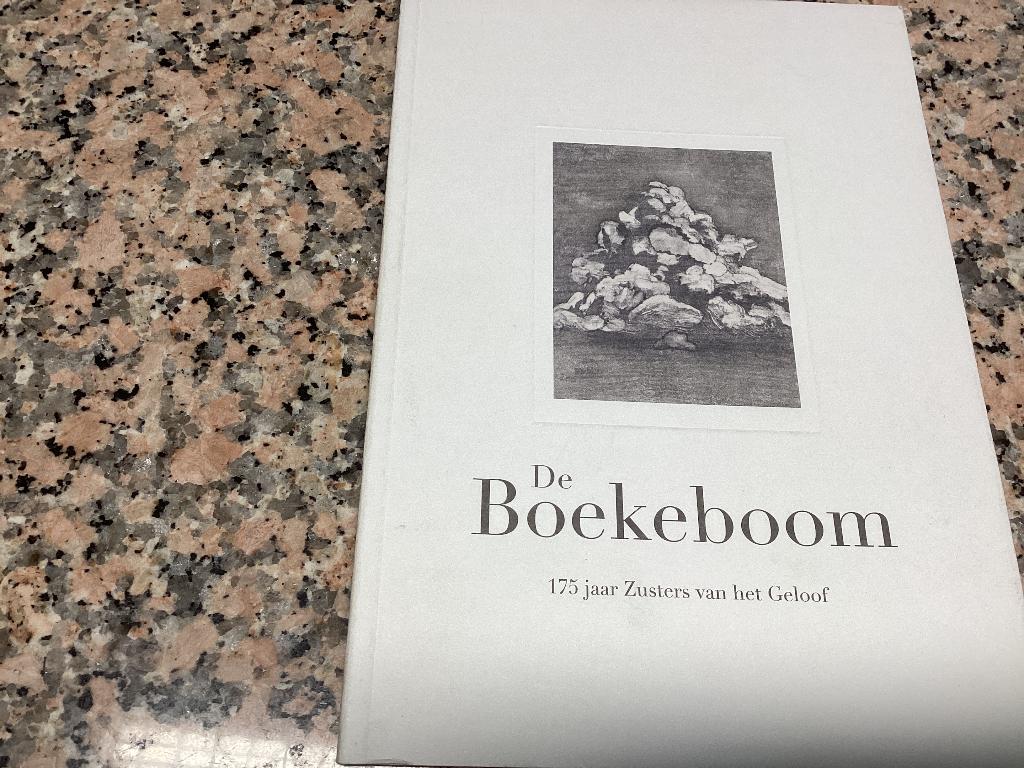 De BOEKEBOOM. 175 jaar Zusters van het geloof. 175 jaar, Enlèvement ou Envoi, 19e siècle, Utilisé