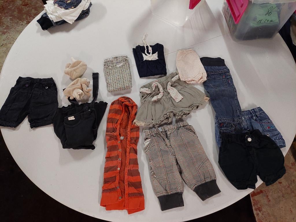 Een pakket kinderkleding (meisje) – maten 68 tem 86, Kinderen en Baby's, Ophalen of Verzenden, Gebruikt