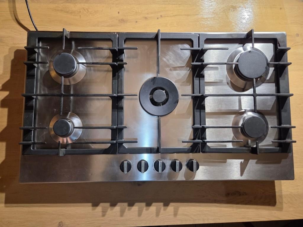 Taque de cuisson au gaz Bosch PCR 9A5B 90 - 5 becs, Electroménager, Gaz, Encastré, Enlèvement, Utilisé