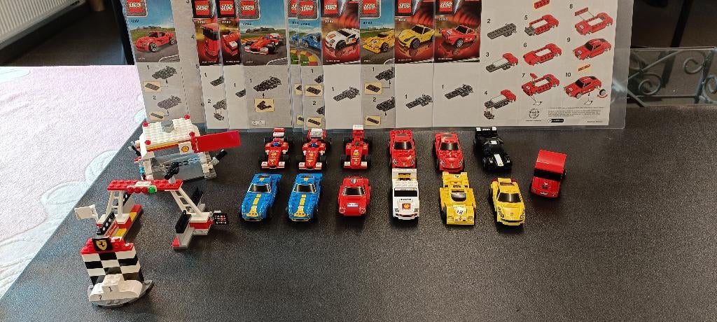 Lego sportauto’s met garage en finish, Enlèvement ou Envoi, Comme neuf, Ensemble complet, Lego
