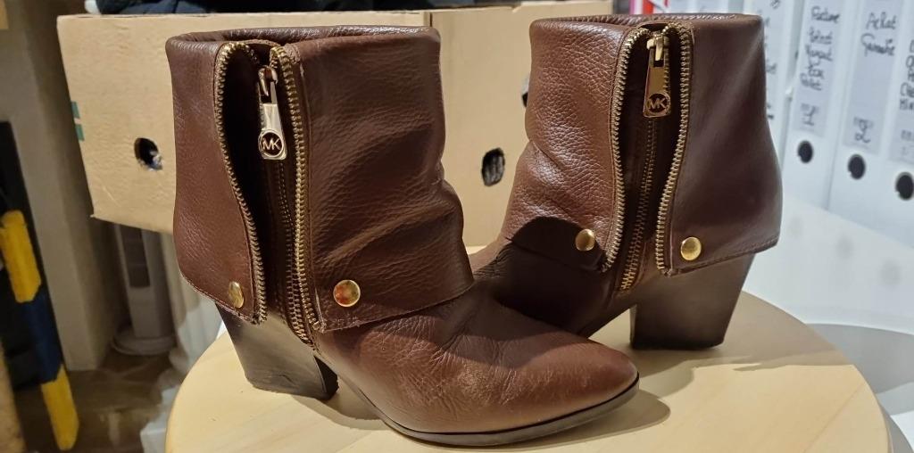 Michael Kors 37 laars zo goed als nieuw, Kleding | Dames, Schoenen, Michael Kors, Bruin, Verzenden, Lage of Enkellaarzen