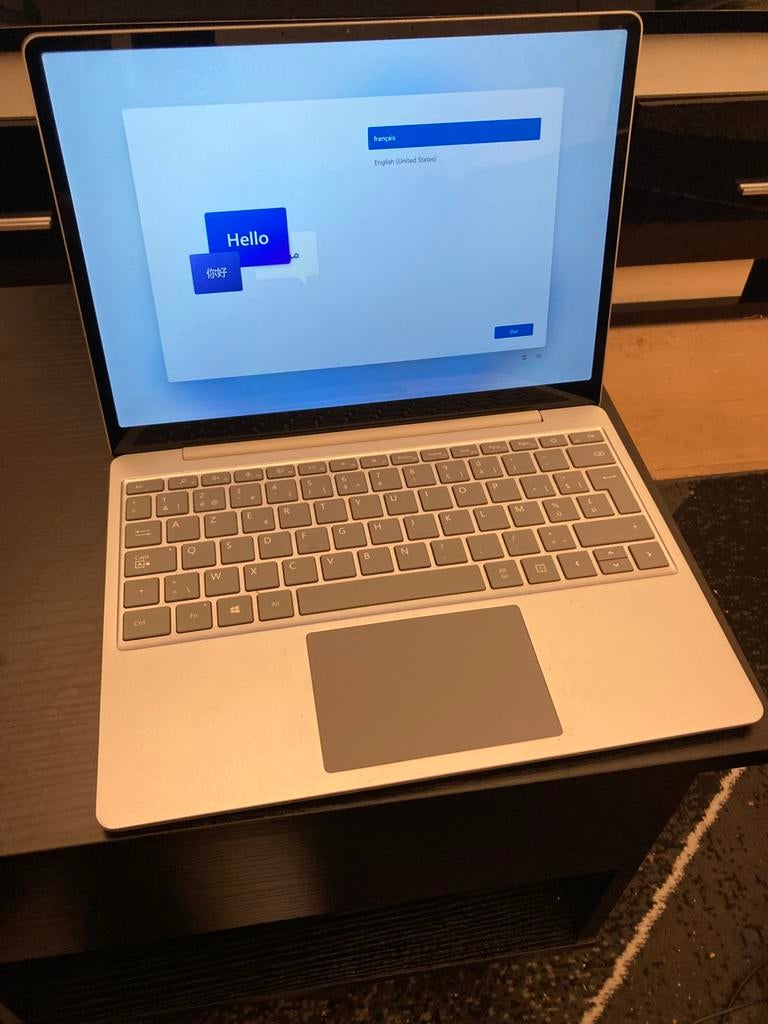 Microsoft surface laptop go, Enlèvement, Comme neuf, Azerty, 4 GB
