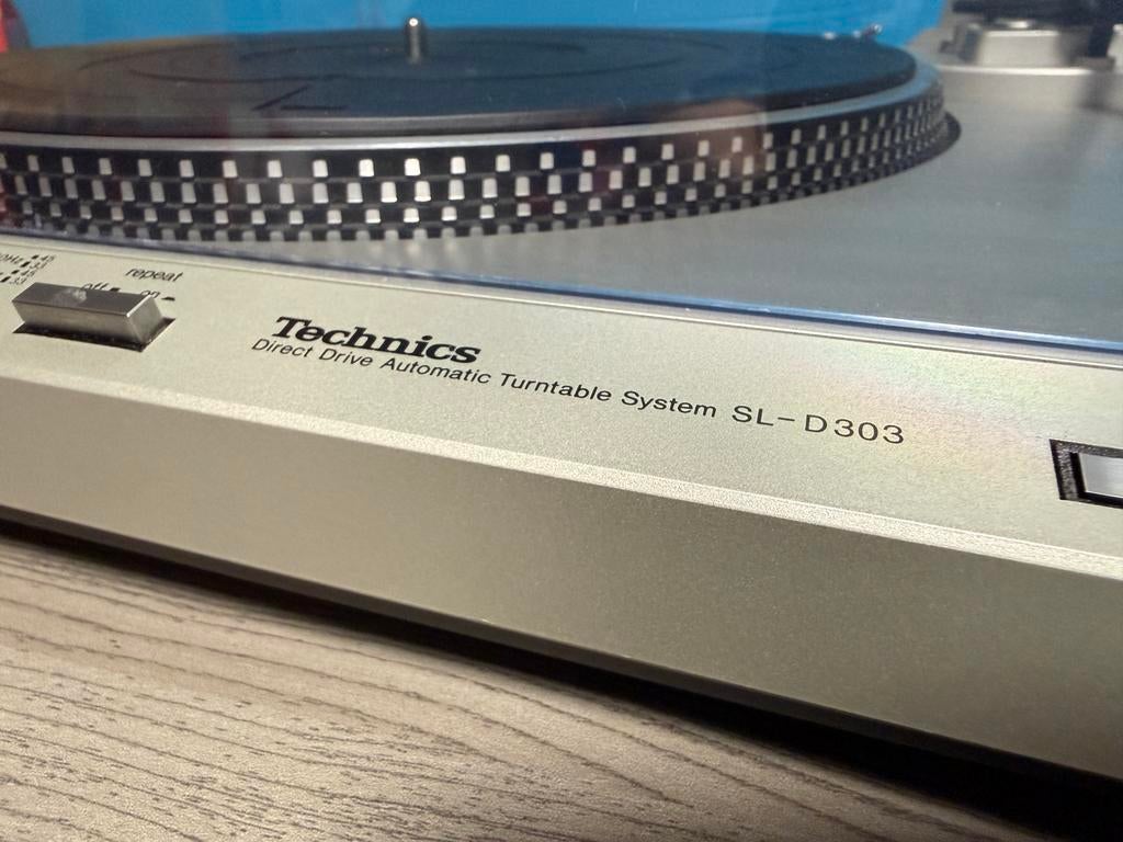 Tourne-disque automatique Technics SL-D303 Direct Drive, Tourne-disque, Comme neuf, Enlèvement, Technics