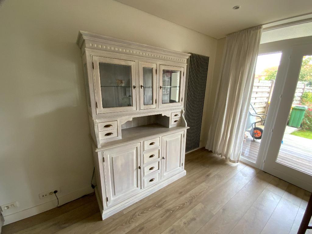 Wandkast, Huis en Inrichting, Kasten | Wandmeubels, Ophalen, Gebruikt, Met deur(en), Glas