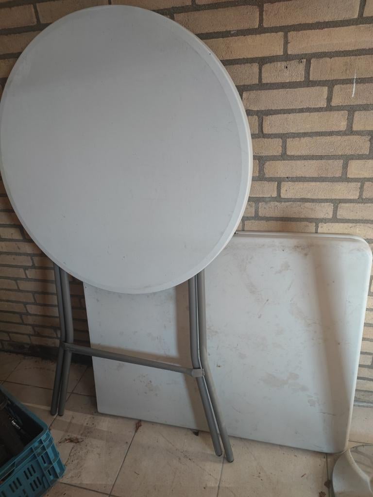 Party tafel 2x, Ophalen