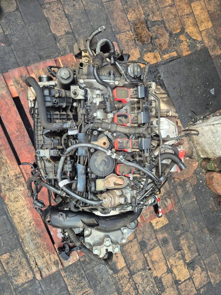 MOTEUR CHH ENDOMMAGE SUITE A ACCIDENT POUR PIÈCE, Enlèvement ou Envoi