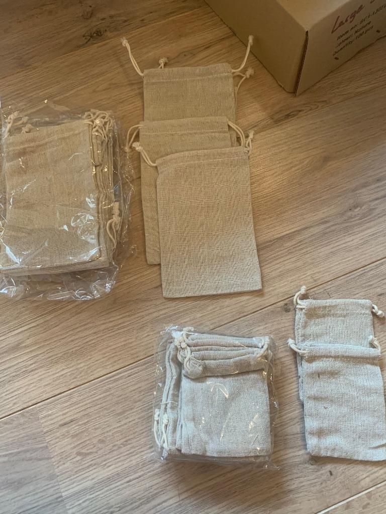 Zakje textiel set 24 stuks, Ophalen of Verzenden, Nieuw, Beige, Overige typen