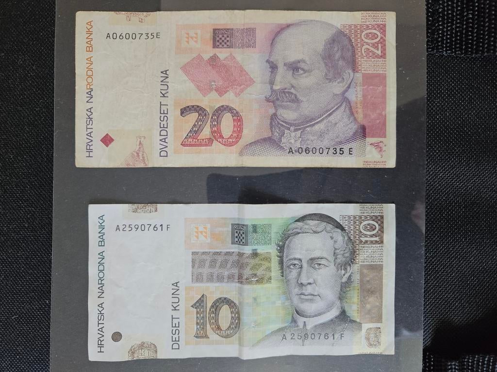 10 en 20 kuna Croatia set 2001 jaar, Postzegels en Munten, Ophalen of Verzenden, Joegoslavië, Setje