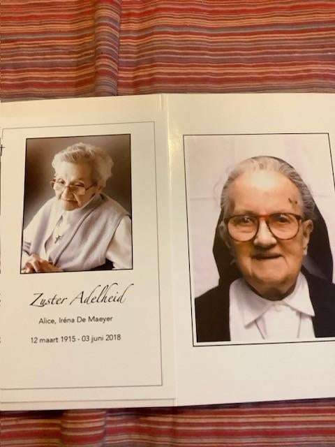 2 doodsprentjes van 100 jarige zusters, Ophalen of Verzenden, Bidprentje