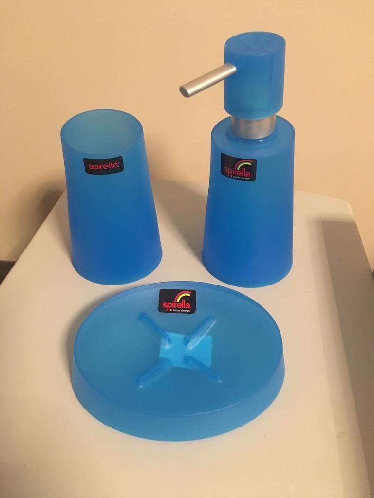 Nieuwe badkamerset spirella frosty blue, Enlèvement ou Envoi, Neuf
