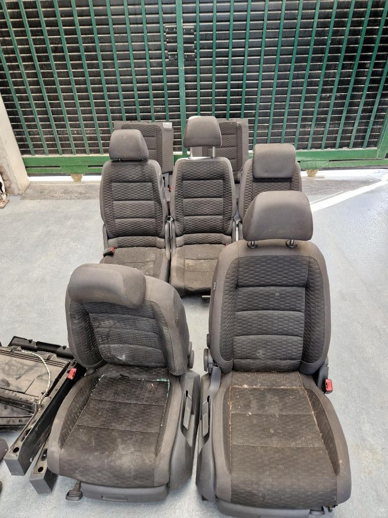 INTERIEUR 7 sieges VOLKSWAGEN TOURAN  2008 complet, Enlèvement, Volkswagen