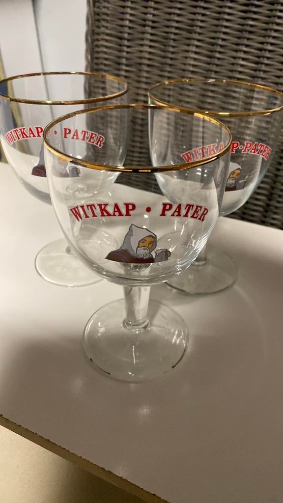 Ninove witkap 3 stuks pater, Ophalen, Zo goed als nieuw
