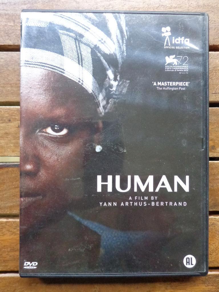 )))  Human  //  Yann Arthus-Bertrand   (((, Tous les âges, Enlèvement ou Envoi, Comme neuf, Autres types