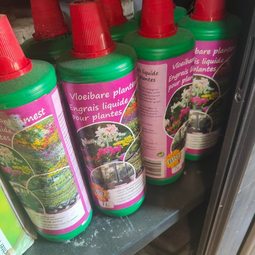 Vloeibare plantenvoeding, Tuin en Terras, Plantenvoeding, Ophalen of Verzenden