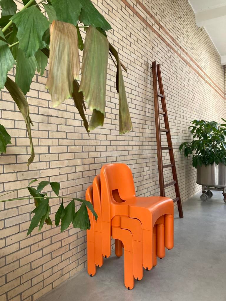 Joe Colombo Universale x3, Huis en Inrichting, Stoelen, Zo goed als nieuw, Ophalen of Verzenden
