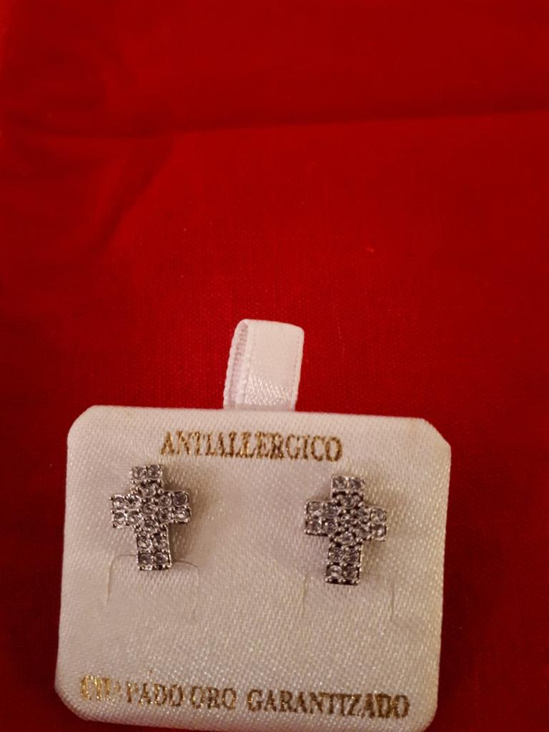 Boucles d'oreilles en argent en forme de croix (bouchons), Enlèvement ou Envoi, Comme neuf