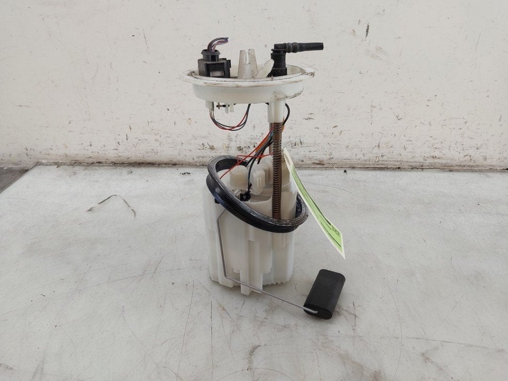 POMPE CARBURANT ELECTRIQUE Volkswagen Up! (121), Robert Bosch AG, Volkswagen, Utilisé, Robert-Bosch-Allee 1
74232  Abstatt, DE