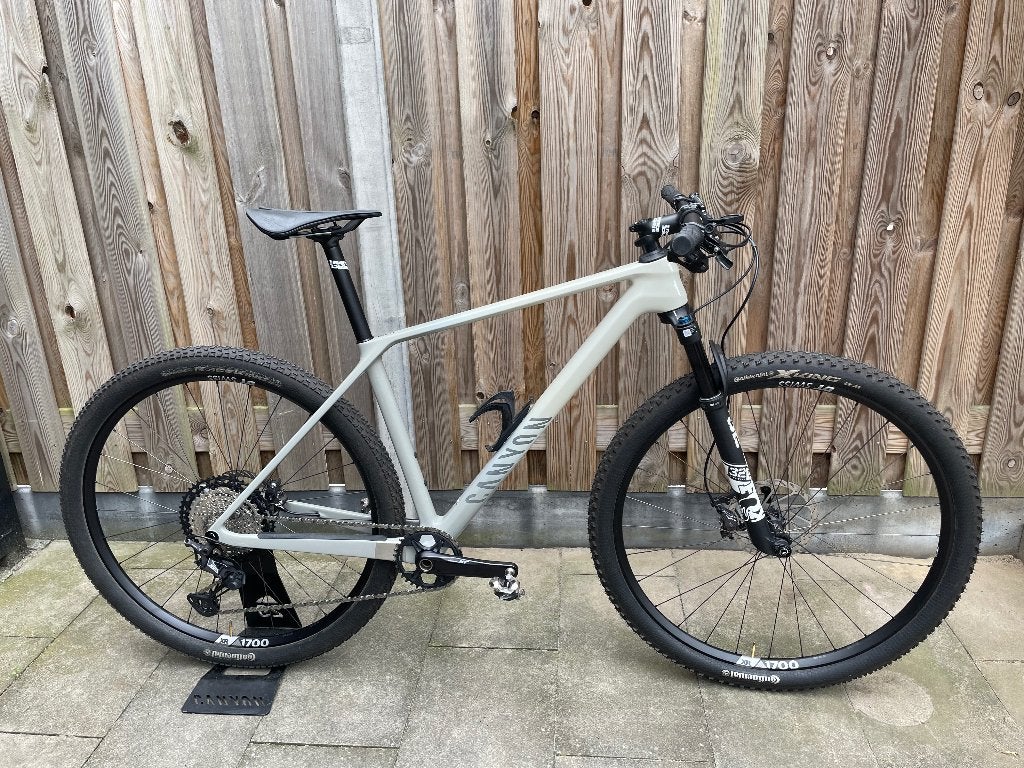 Canyon Exceed CF 7 maat M, Hardtail, Ophalen, Zo goed als nieuw, Schijfrem