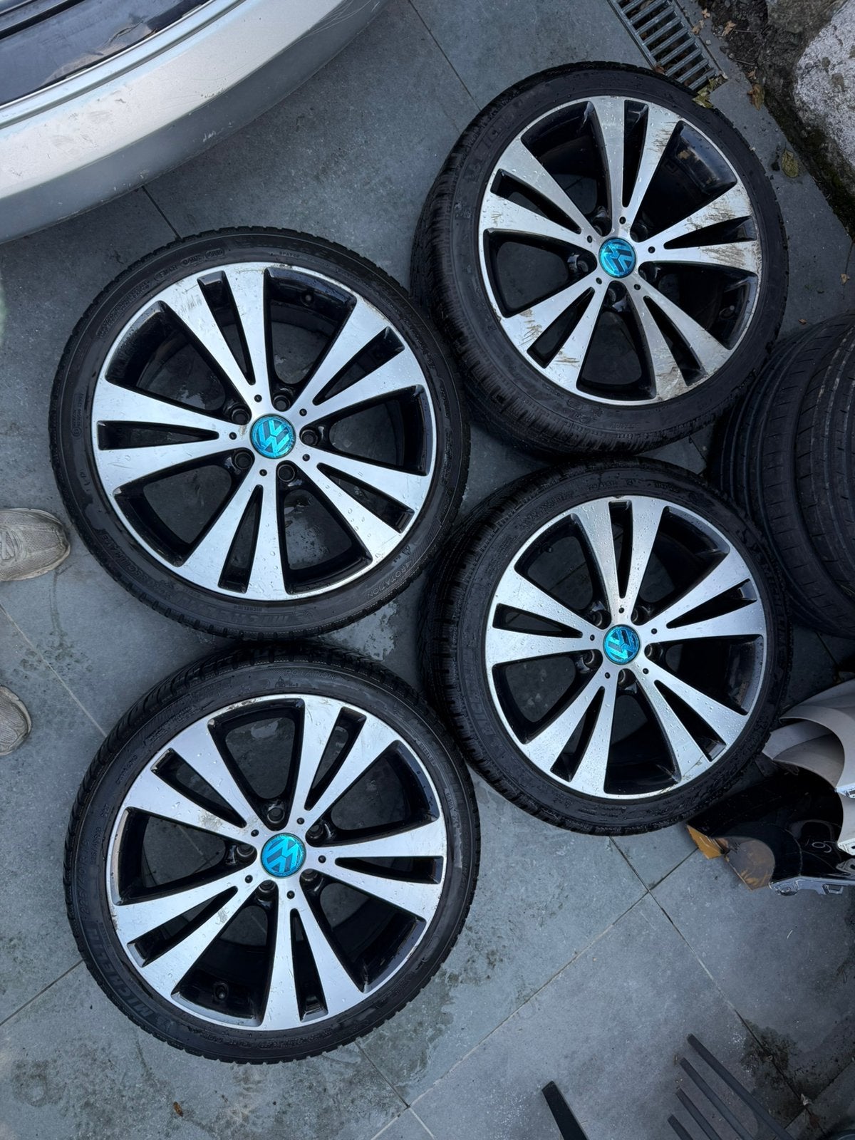 Jantes vw passat origine 18 pouces 225/40R18, Enlèvement