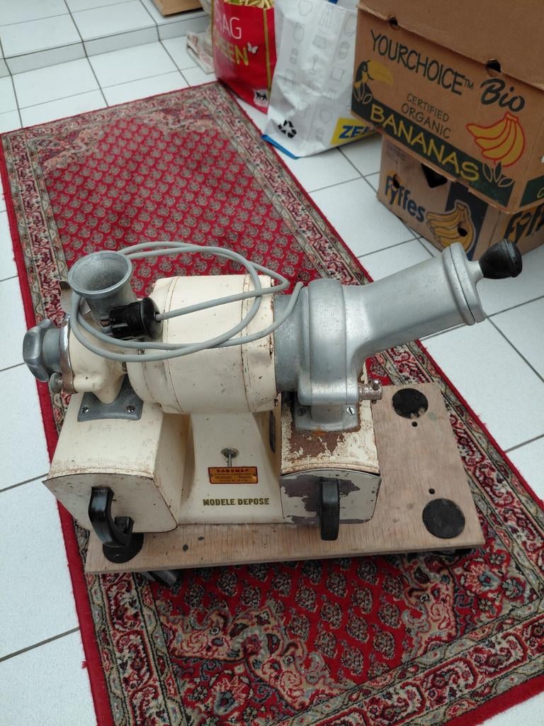 Oude koffiemolen, Antiquités & Art, Enlèvement