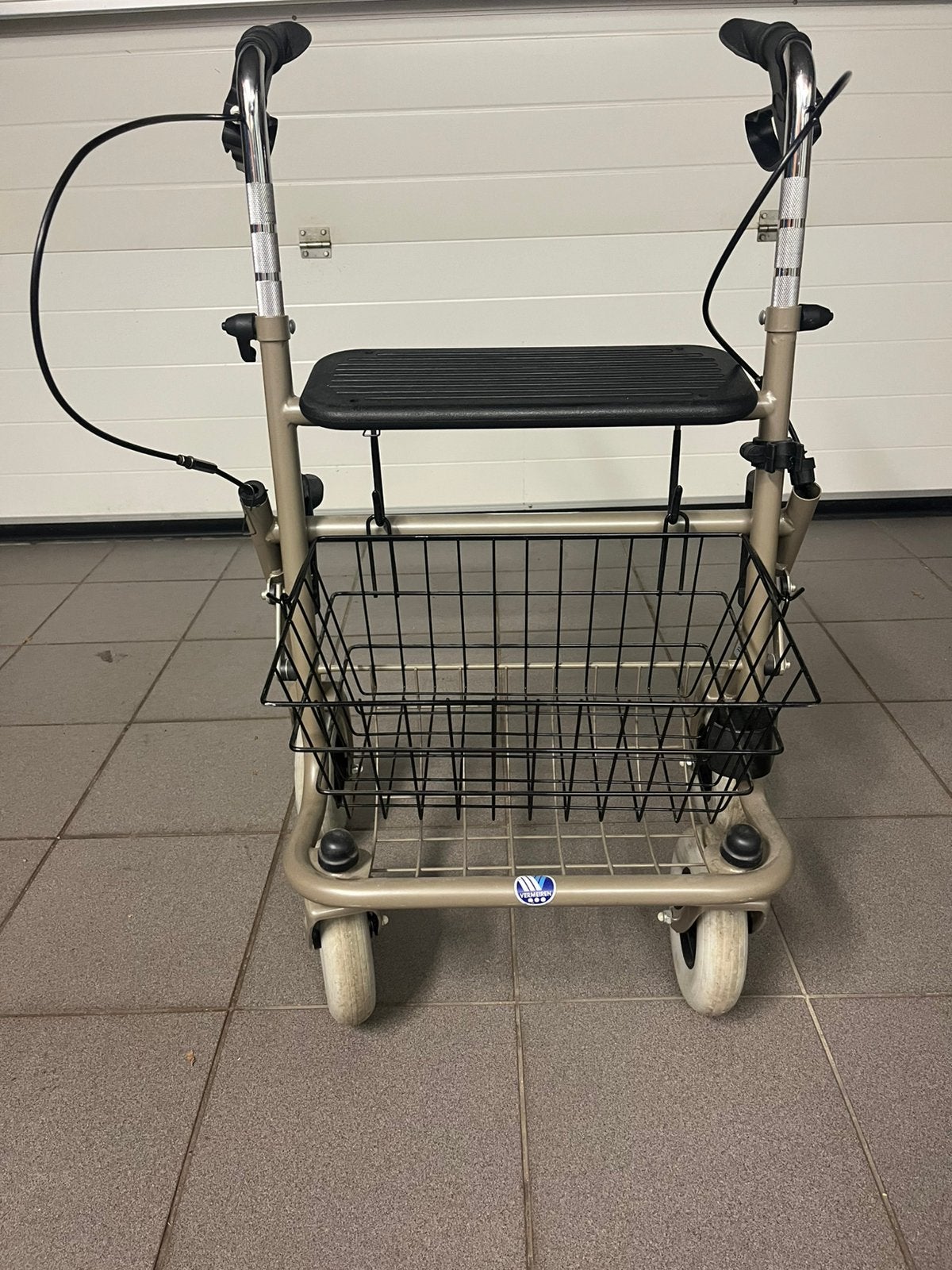 Rollator 4 wieler, Ophalen, Opvouwbaar, Gebruikt