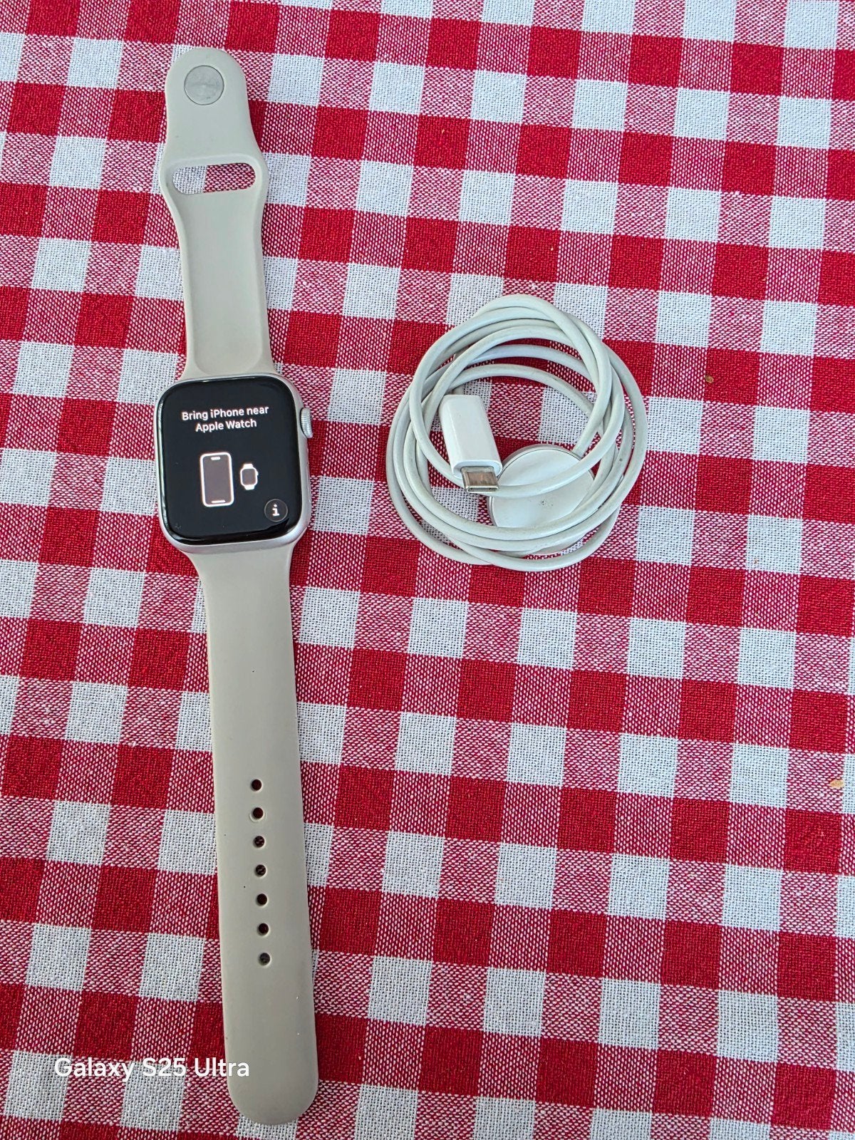 Apple Watch Series 8 GPS 45mm Aluminium, Handtassen en Accessoires, Smartwatches, Ophalen, IOS, Zo goed als nieuw, GPS