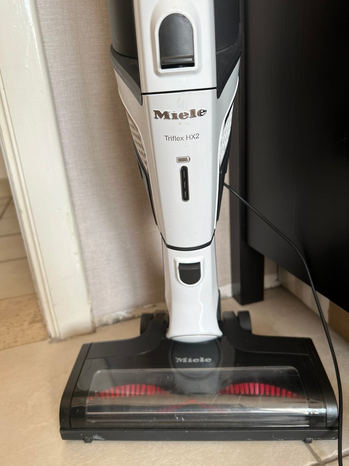 MİELE Triflex HX2 Steelstofzuiger, Ophalen, Zo goed als nieuw, Steelstofzuiger
