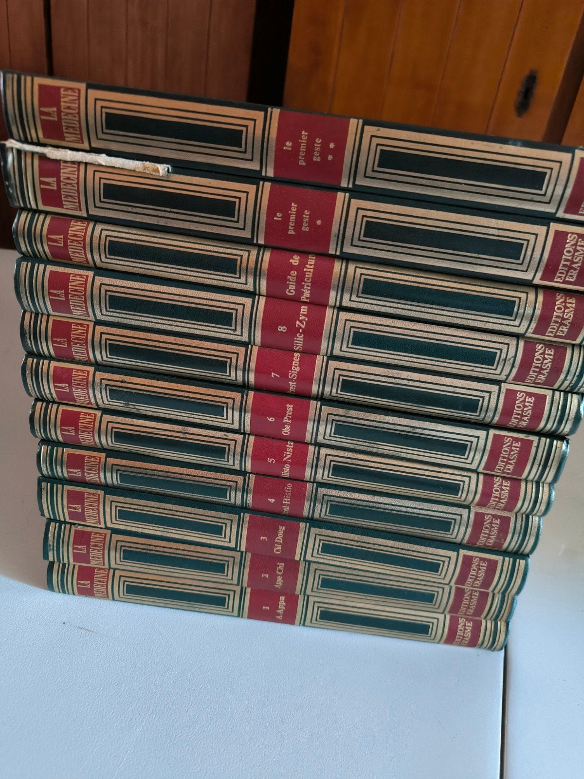 Encyclopédie médical en 11 livres de 1978, Série complète, Enlèvement, Utilisé, Édition Érasme