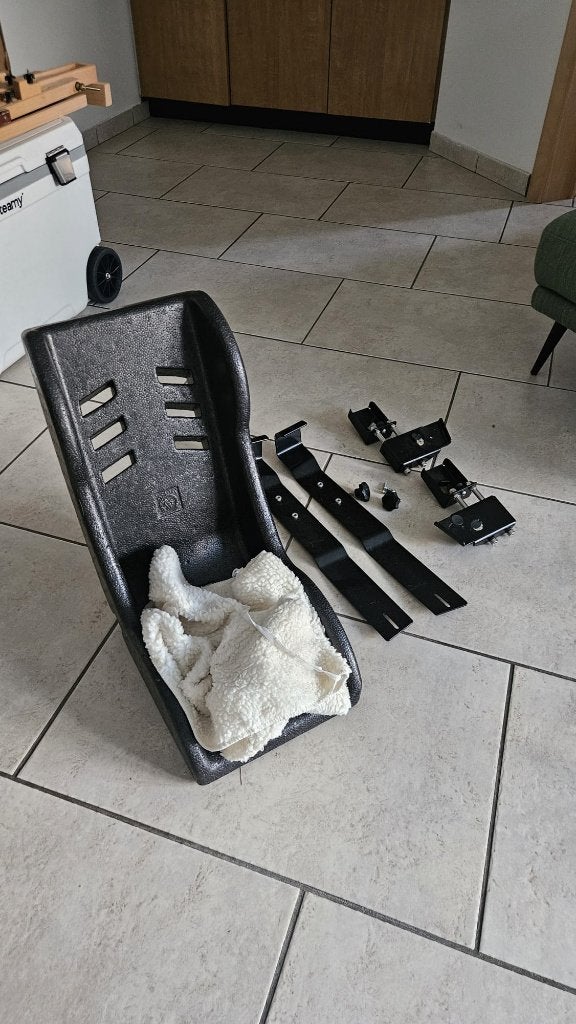 Urban Arrow kinderzitje + maxi-cosi houder, Ophalen