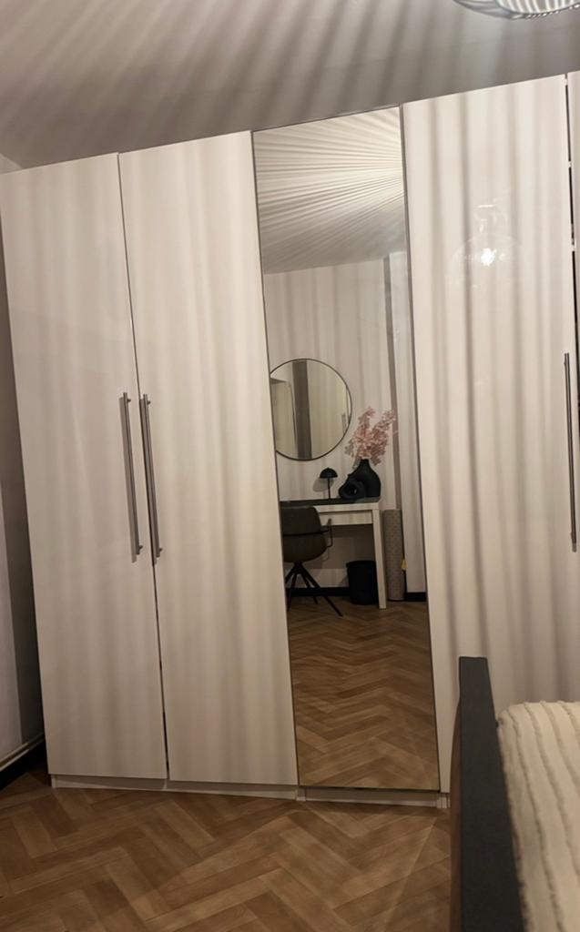 Ikea pax Fardal kastdeuren hoogglans 4 stuks, Ophalen, Zo goed als nieuw