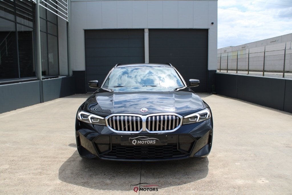 BMW 318 Touring/M PAKKET/M PERFORMANCE/HUD/LED/TREK/GARANTIE, Autos, BMW, Cuir et Alcantara, Achat, Euro 6, Entreprise