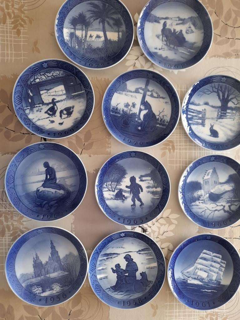 Assiettes de collection Royal Copenhagen Denmark signée., Antiquités & Art, Antiquités | Porcelaine, Enlèvement ou Envoi