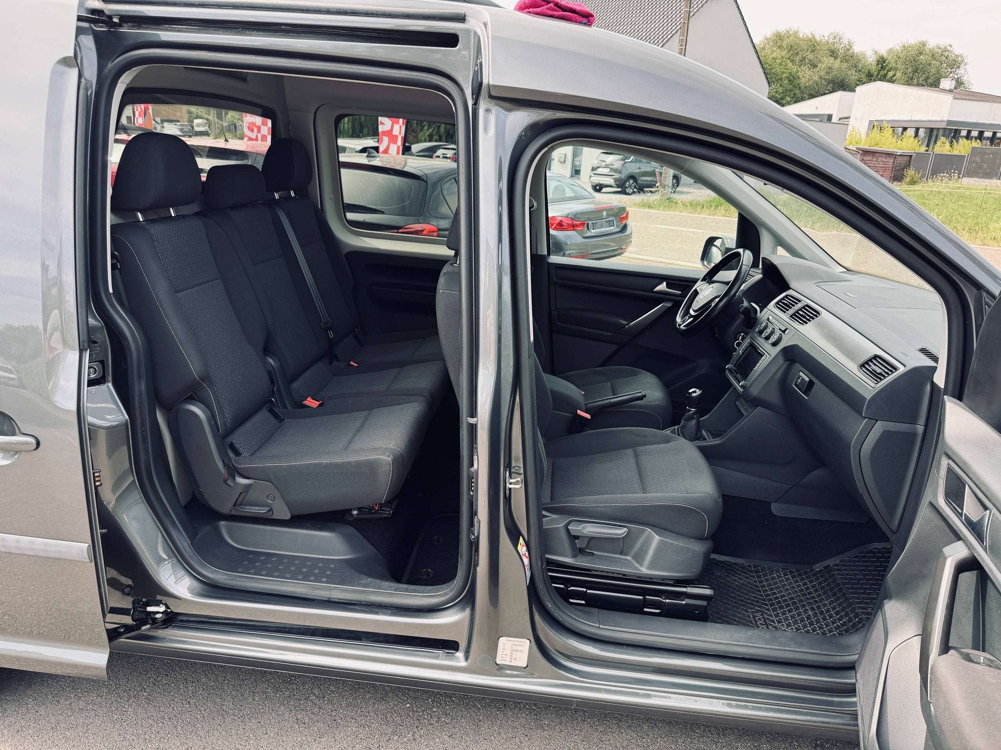 Volkswagen Caddy 2.0 CR TDi Maxi Double cabine, Utilitaire,, Auto's, Bestelwagens en Lichte vracht, Stof, Gebruikt, 4 cilinders