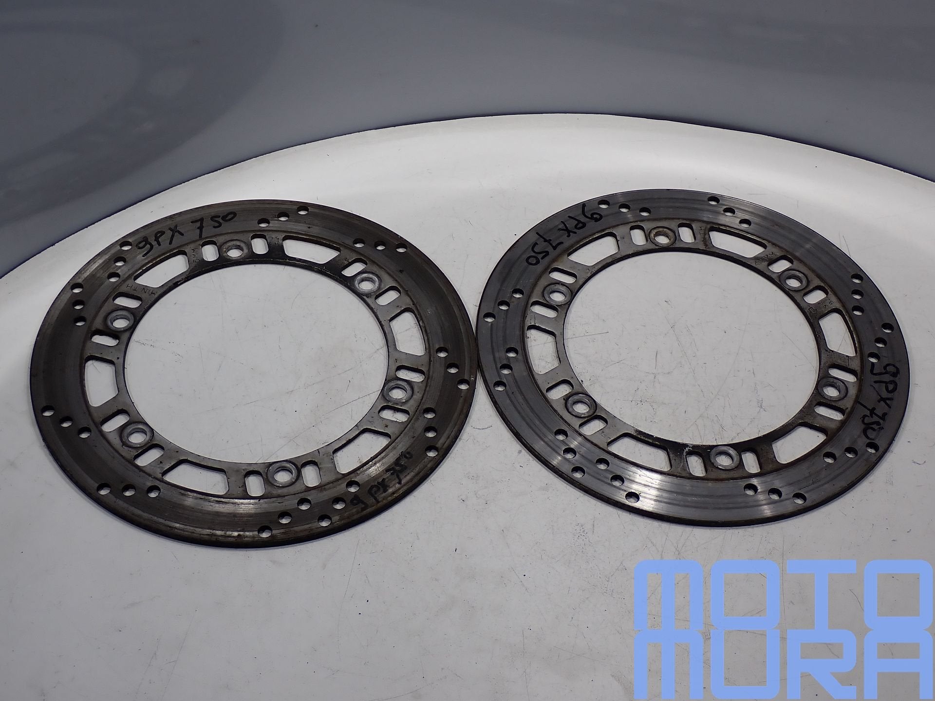 Kawasaki GPX 750 1986 - 1990 set voorremschijven GPX750R rem, Motoren, Gebruikt, -, -, Ophalen of Verzenden