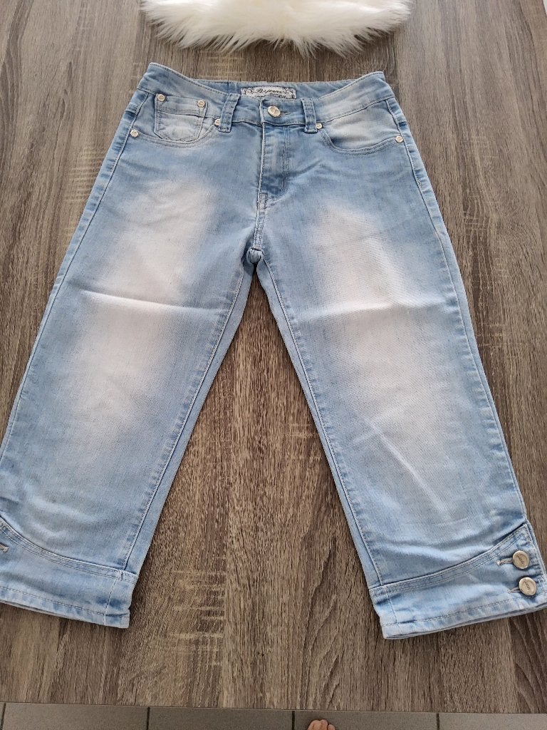 2 jeansbroeken 3/4 lang en 1 lange trui + 1 korte trui, Kleding | Dames, Ophalen, Zo goed als nieuw