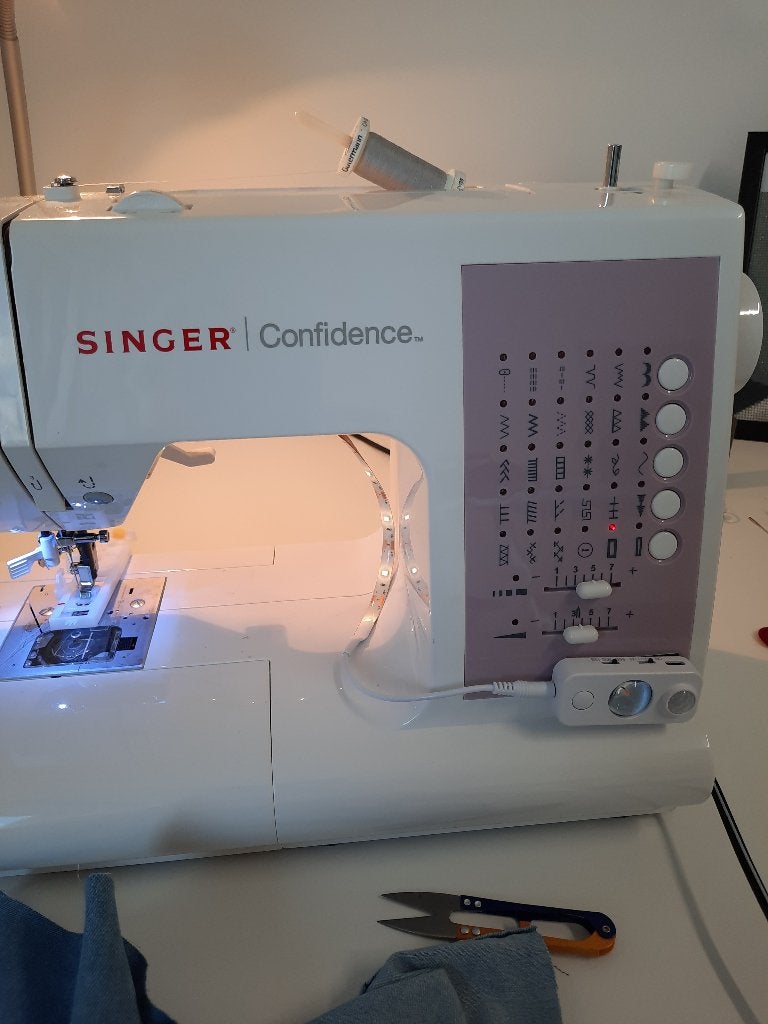 Naaimachine, Ophalen, Zo goed als nieuw, Naaimachine, Singer