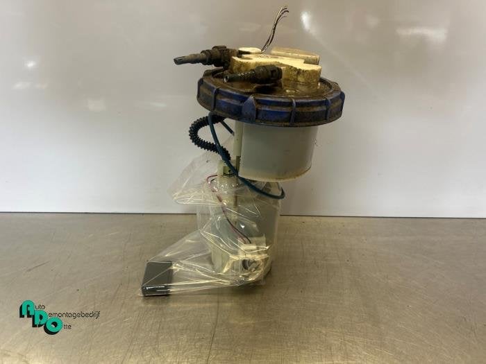 Pompe carburant électrique d'un Peugeot 107 (107 05-), -, 3 mois de garantie, Utilisé, -