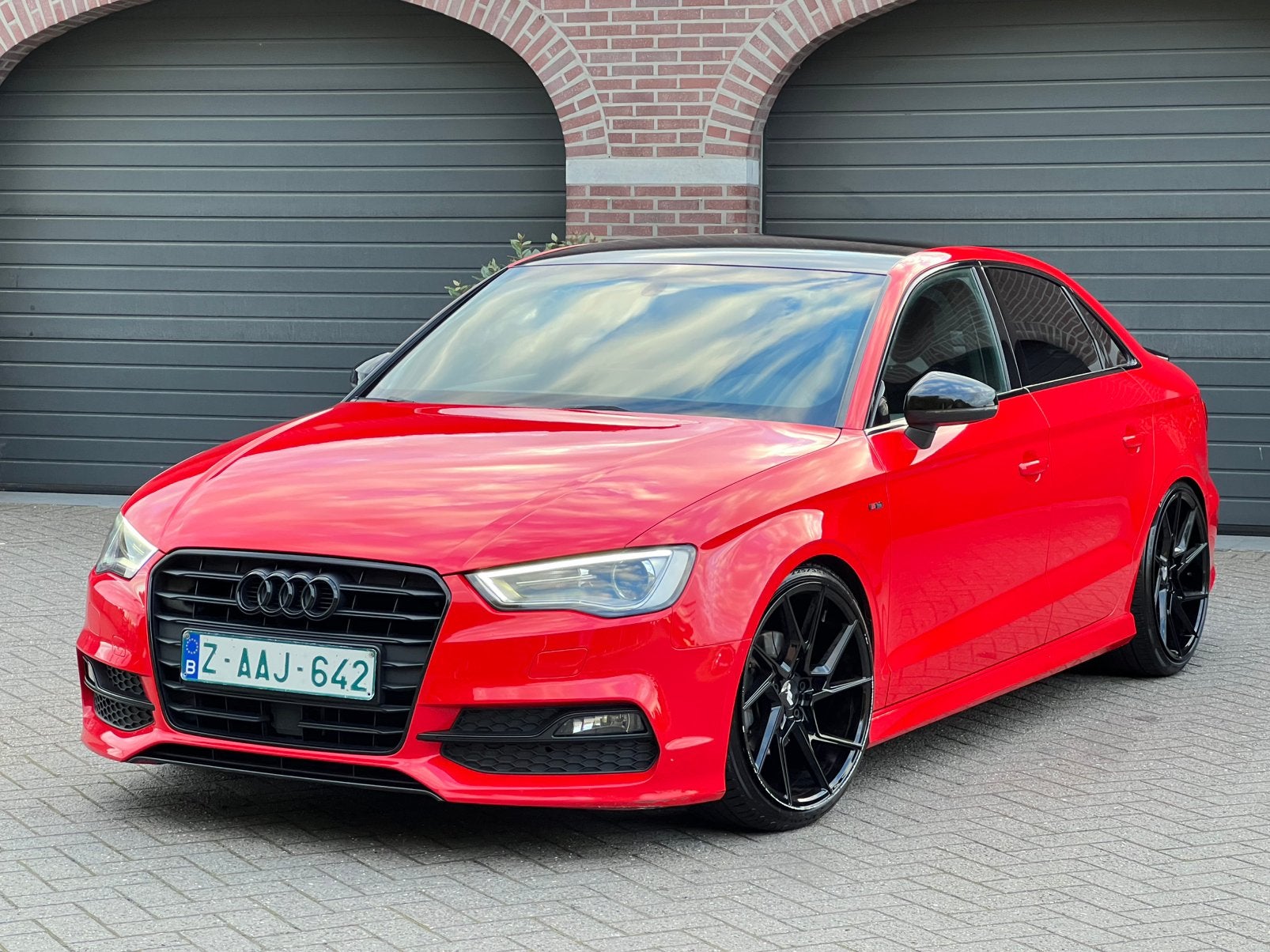 Audi A3 Limousine 3x S-Line 1.4i 125CV Automatique 2015, Autos, Audi, Rouge, Achat, Euro 6, Entreprise