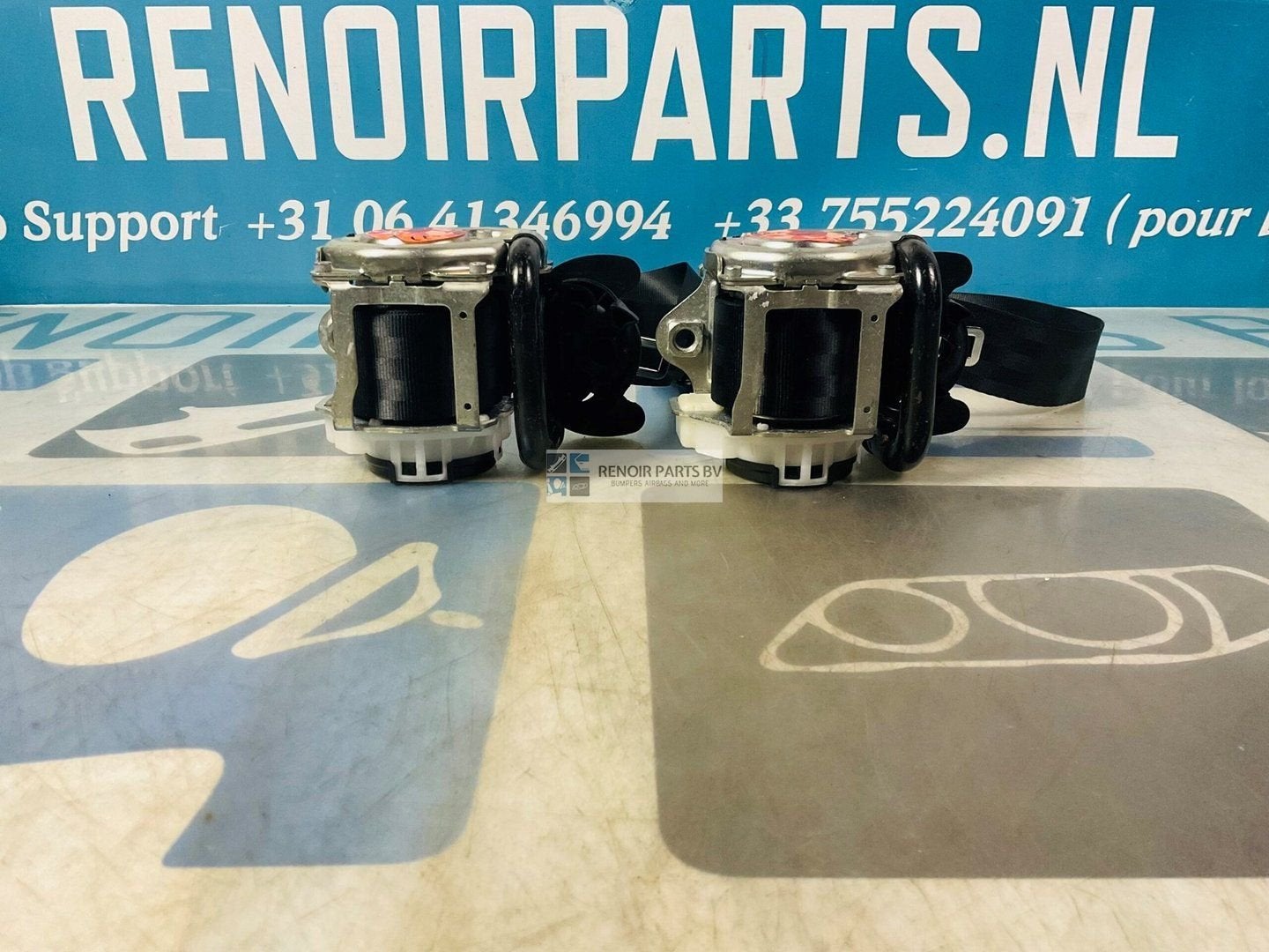 Gordels Set Volkswagen Golf 7 2012-2021 L+R 5G4857705 RAA Go, -, Utilisé, -, -