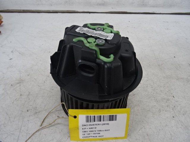 RADIATEUR MOTEUR Dacia Duster (HS) (108824E), Dacia, Mevr. I. Hauben, Utilisé, Rue de l'Espoir 34 34
4030  GRIVEGNÉE, BE