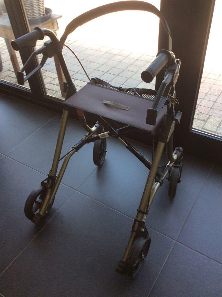 Rollator, Diversen, Ophalen, Opvouwbaar, Gebruikt
