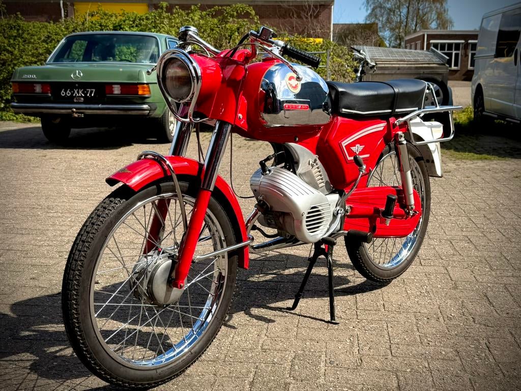 Zundapp 517 super combinette., Fietsen en Brommers, Brommers | Zundapp, Ophalen, Overige modellen, Klasse B (45 km/u), Zo goed als nieuw