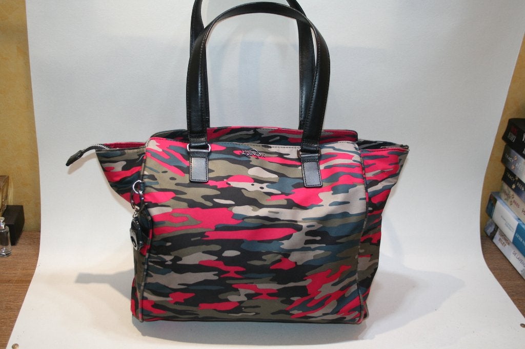 Kipling grand shopper K12445 avec sing en TBE, Enlèvement ou Envoi, Utilisé, Shopper