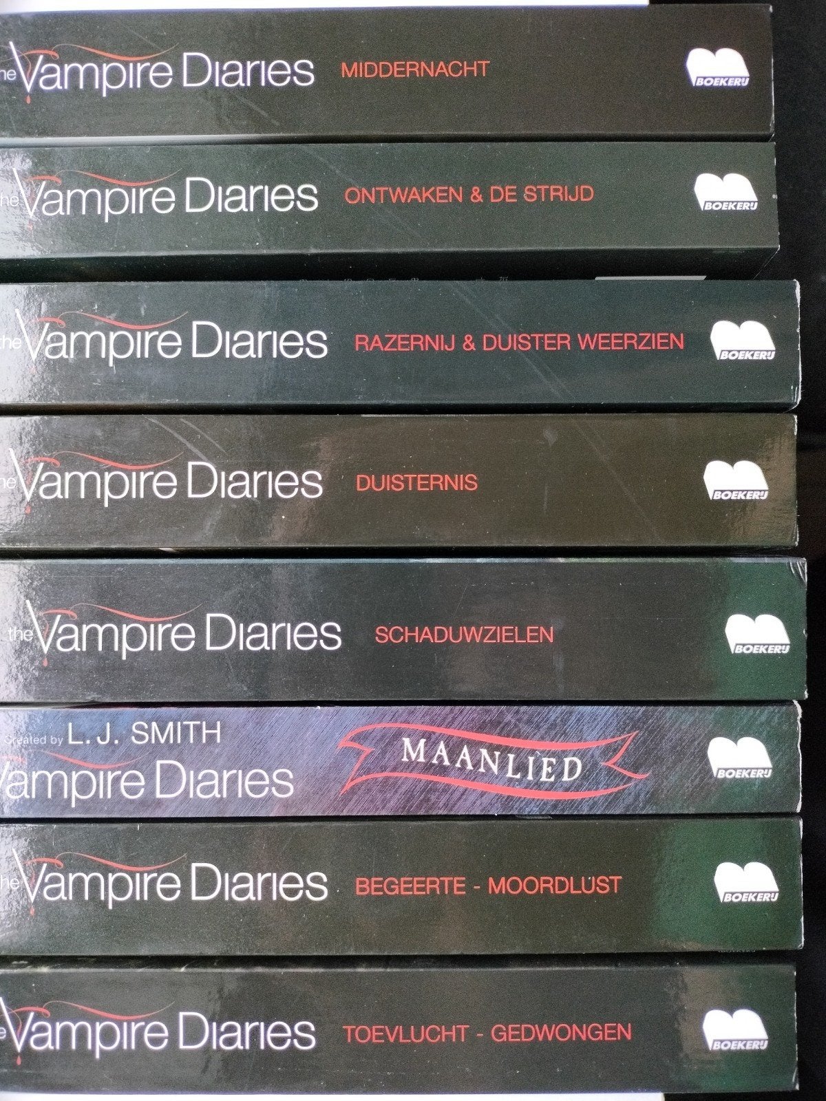 8 boeken van The Vampire Diaries , Nederlandstalig, Ophalen of Verzenden
