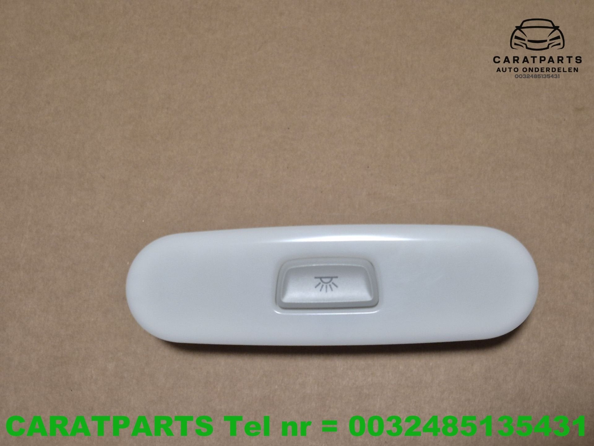 8T0947111 Lampe de lecture Audi A5 clairage int rieur A4 A5, Autos : Pièces & Accessoires, AUDI AG, Auto-Union-Strasse 1
85045  Ingolstadt, DE