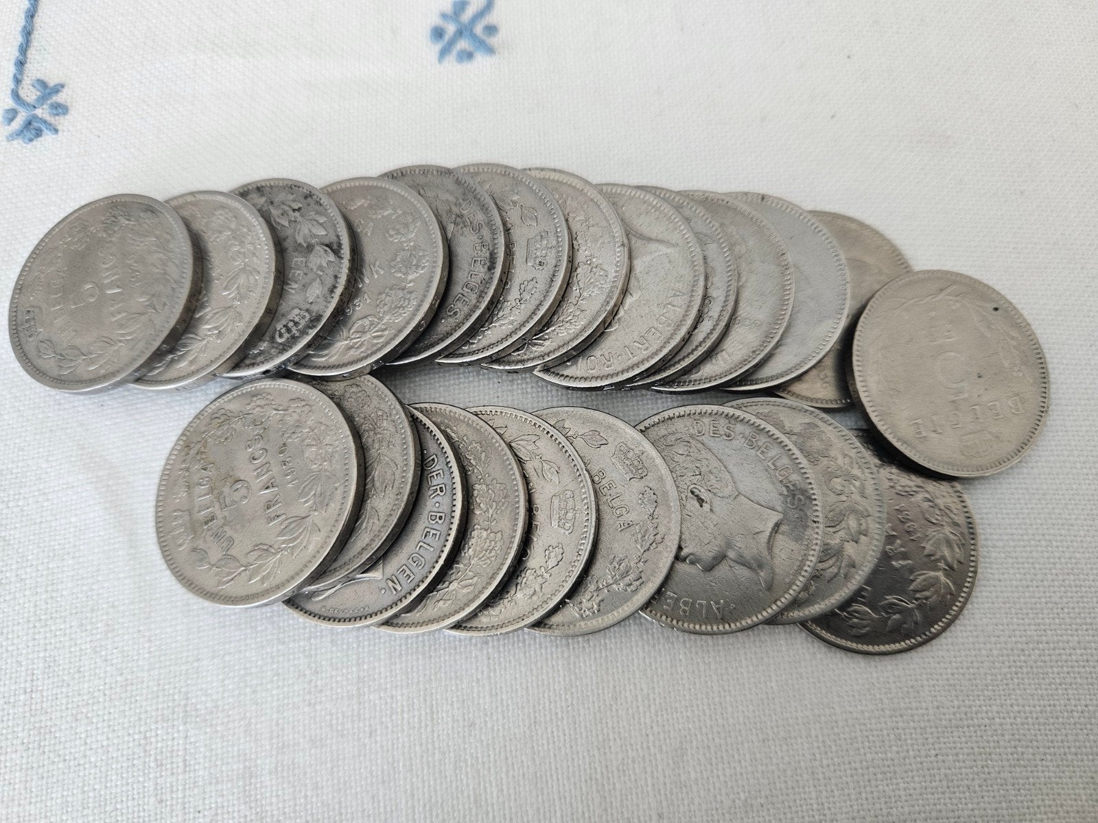 Monnaies anciennes de 5 pieds un belga Albert I, Envoi